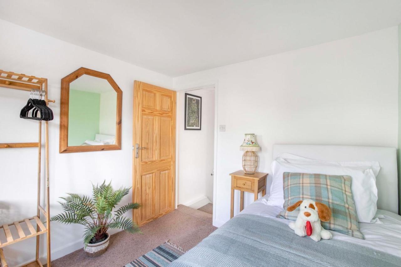 Stunning Character 2Bed Cottage In St Albans Wifi Exterior photo